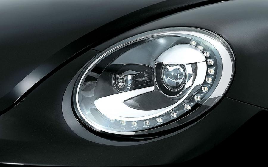  Volkswagen Beetle Fender Edition 2012 года  (фото 12 из 15)
